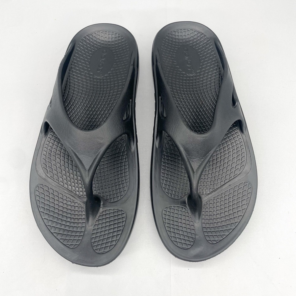 OOFOS Womens 10 OOriginal Recovery Sandals Shoes Black Thong Flip Flop Slide‎
